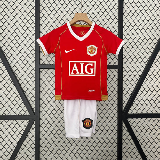 Manchester United 2006/07 Home Kid's Jersey & Shorts- Retro