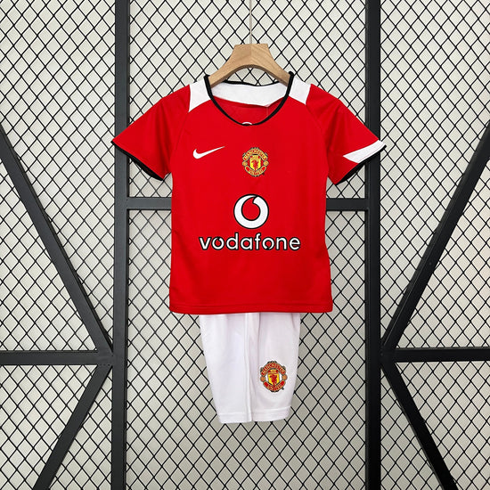 Manchester United 2005/06 Home Kid's Jersey & Shorts- Retro