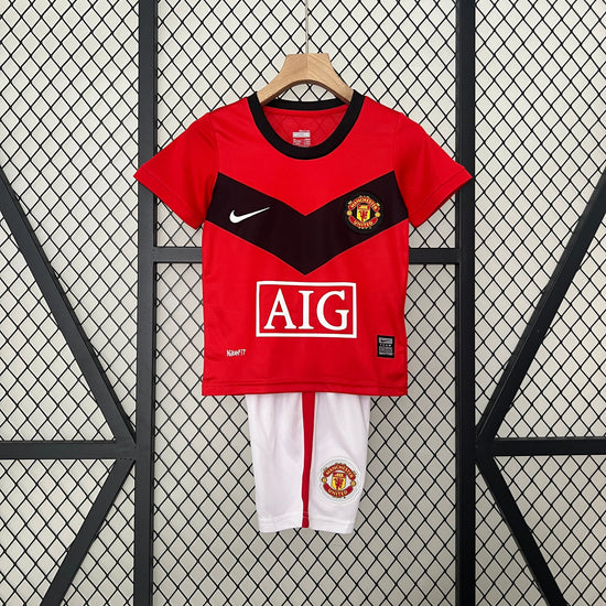 Manchester United 2009/10 Home Kid's Jersey & Shorts- Retro
